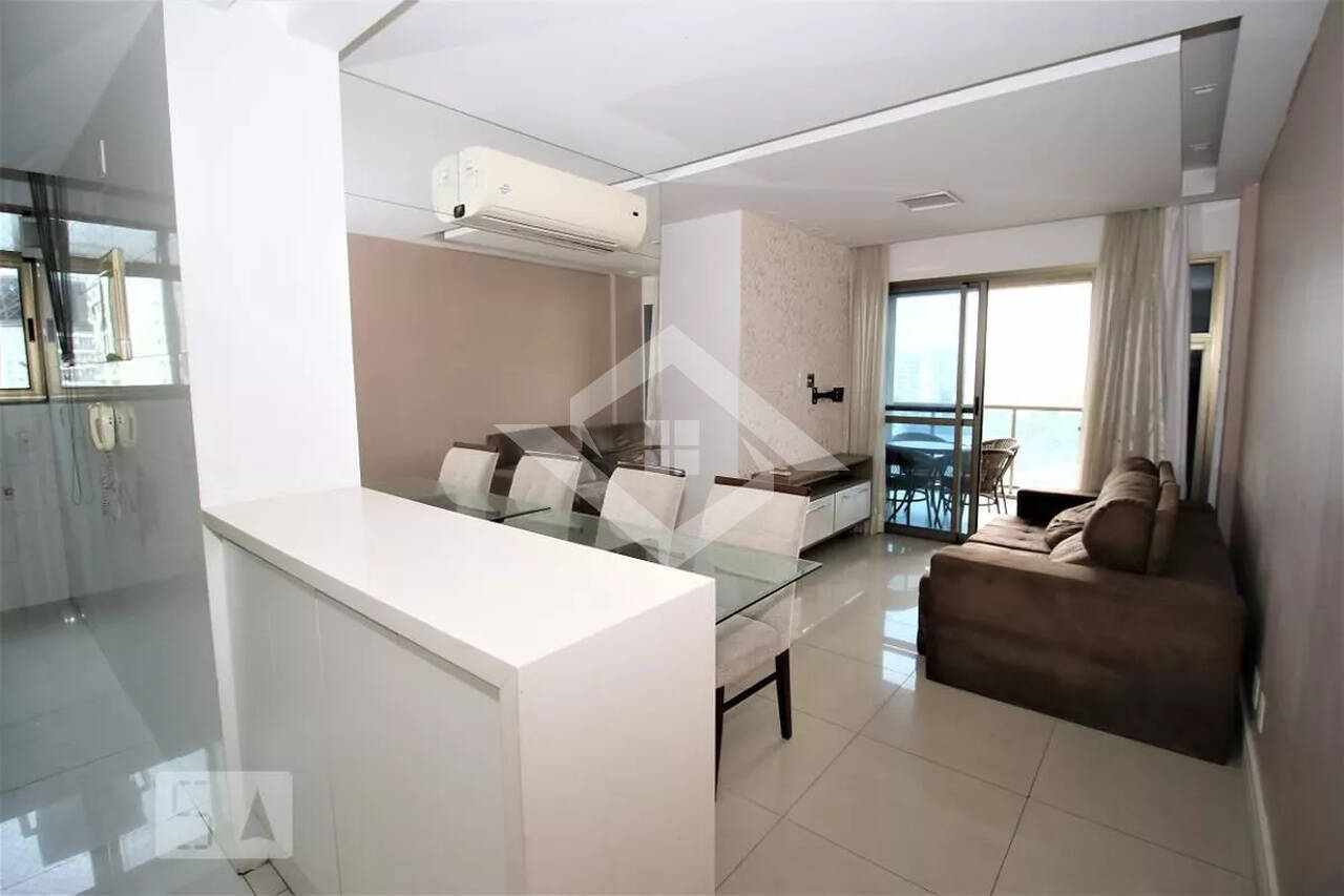 Apartamento à venda com 2 quartos, 78m² - Foto 1