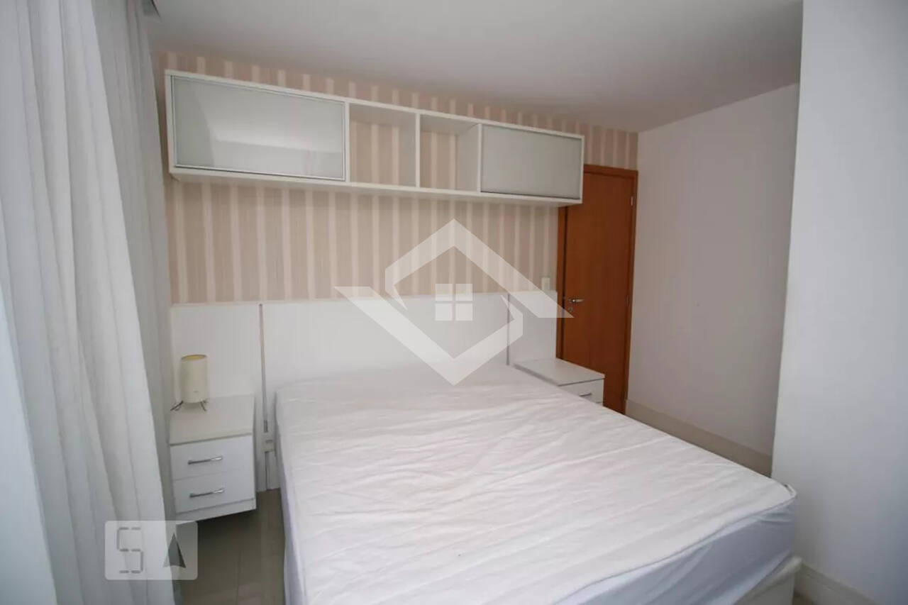 Apartamento à venda com 2 quartos, 78m² - Foto 18