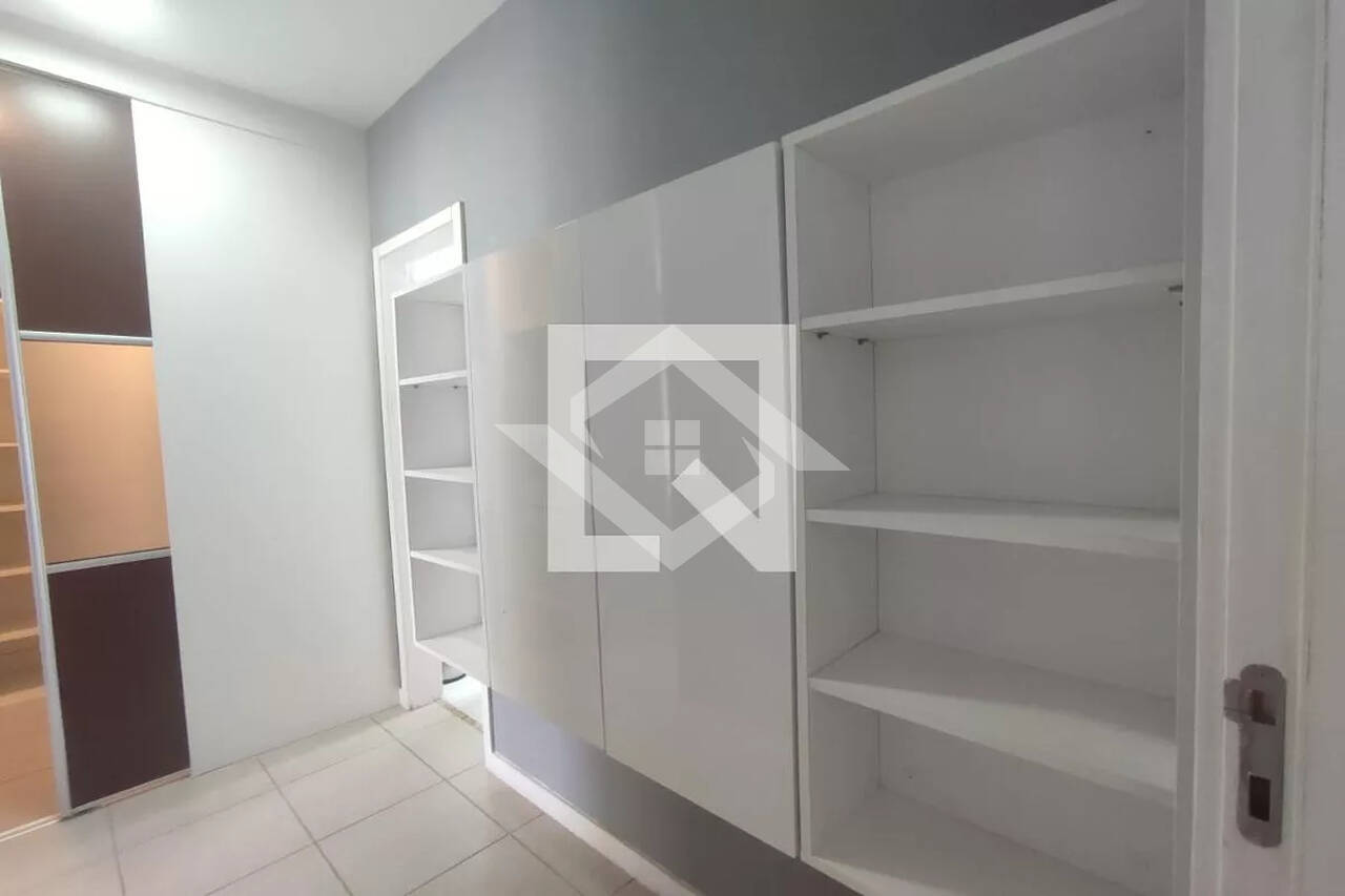 Apartamento à venda com 3 quartos, 96m² - Foto 12