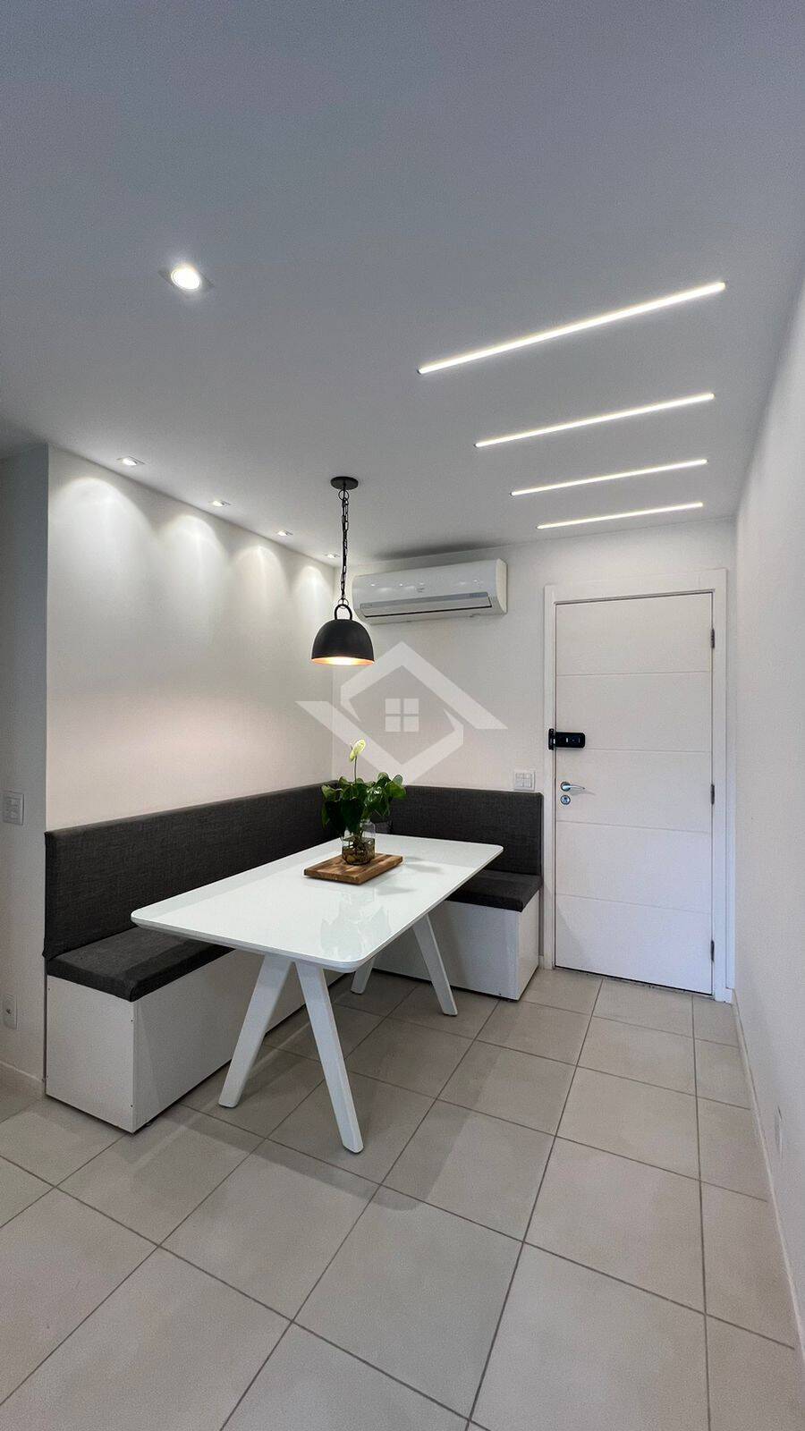 Apartamento à venda com 2 quartos, 82m² - Foto 6