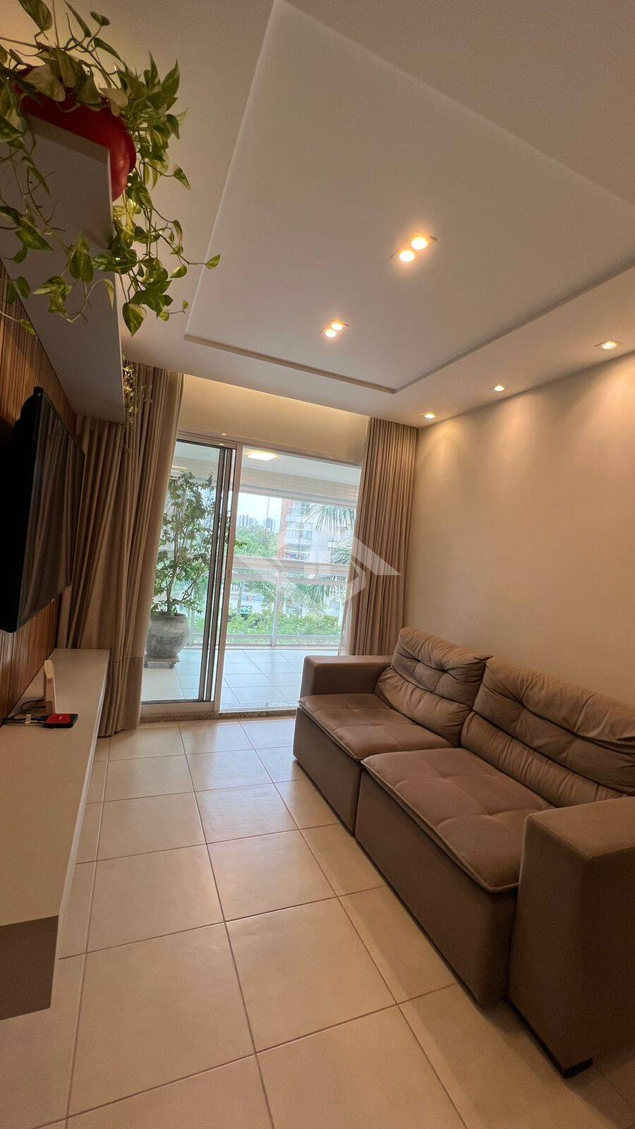 Apartamento à venda com 2 quartos, 82m² - Foto 9