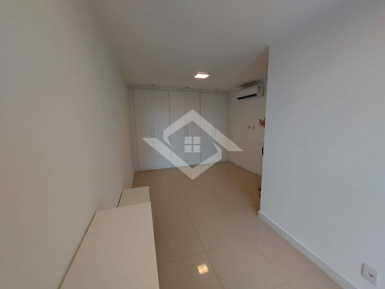 Apartamento à venda com 3 quartos, 92m² - Foto 19