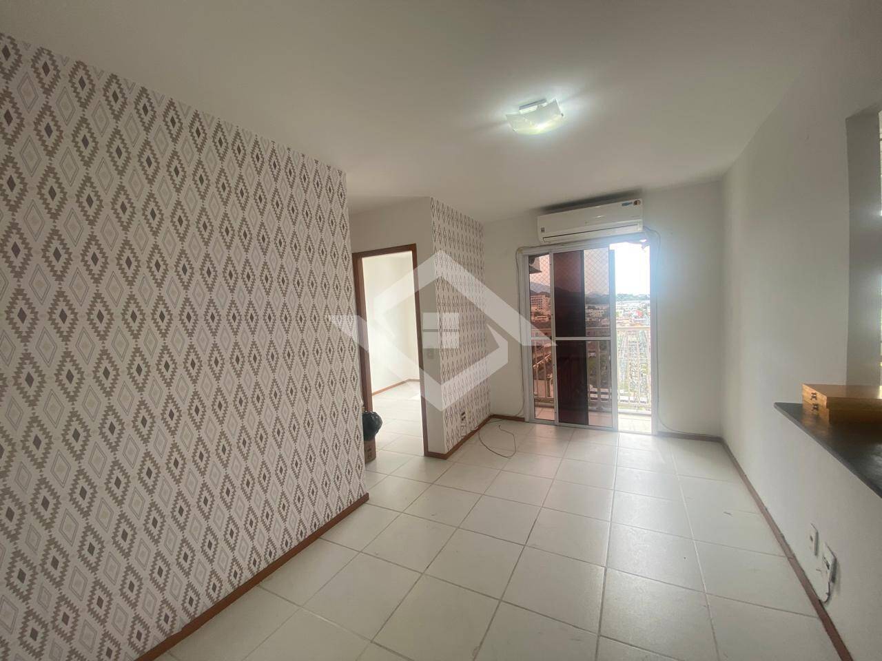 Apartamento para alugar com 2 quartos, 65m² - Foto 1