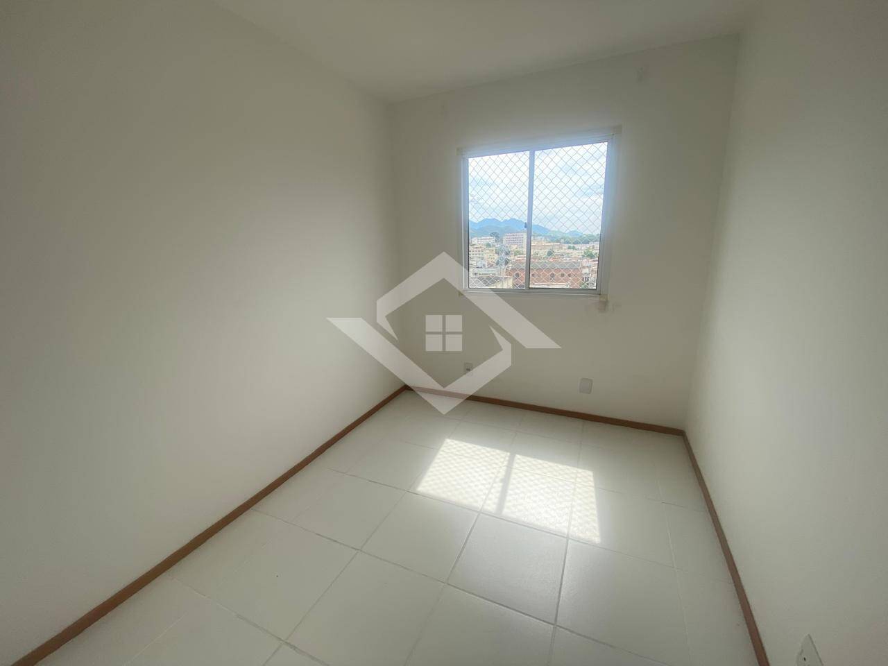 Apartamento para alugar com 2 quartos, 65m² - Foto 16