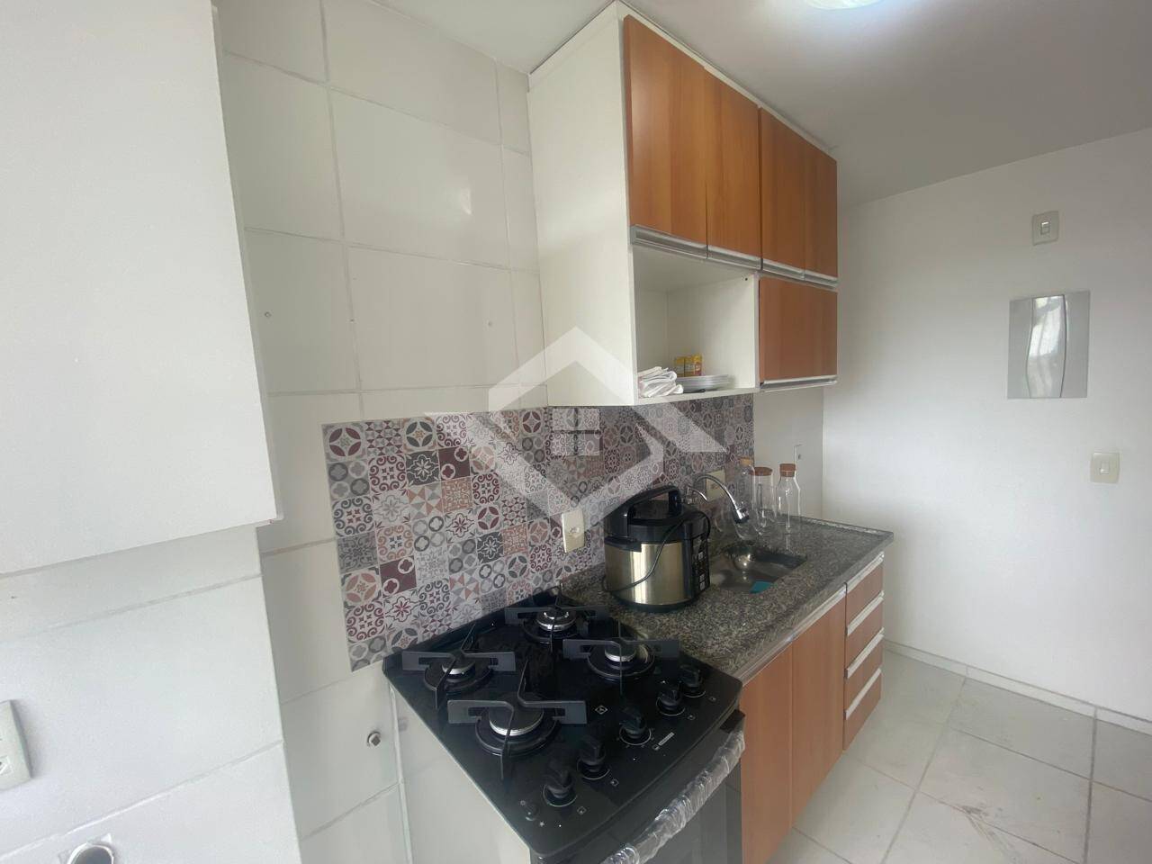 Apartamento para alugar com 2 quartos, 65m² - Foto 10