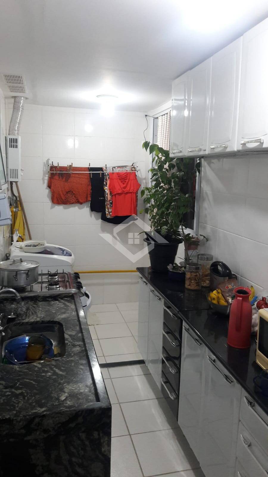 Apartamento à venda com 2 quartos, 42m² - Foto 3