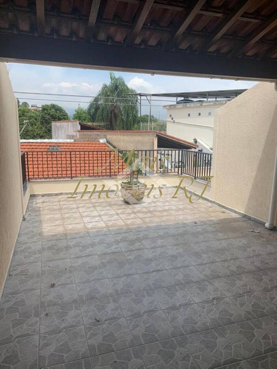 Casa à venda com 5 quartos, 190m² - Foto 36