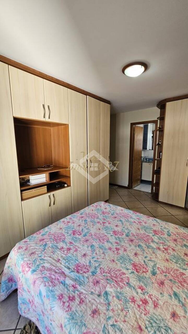 Apartamento à venda com 4 quartos, 165m² - Foto 12