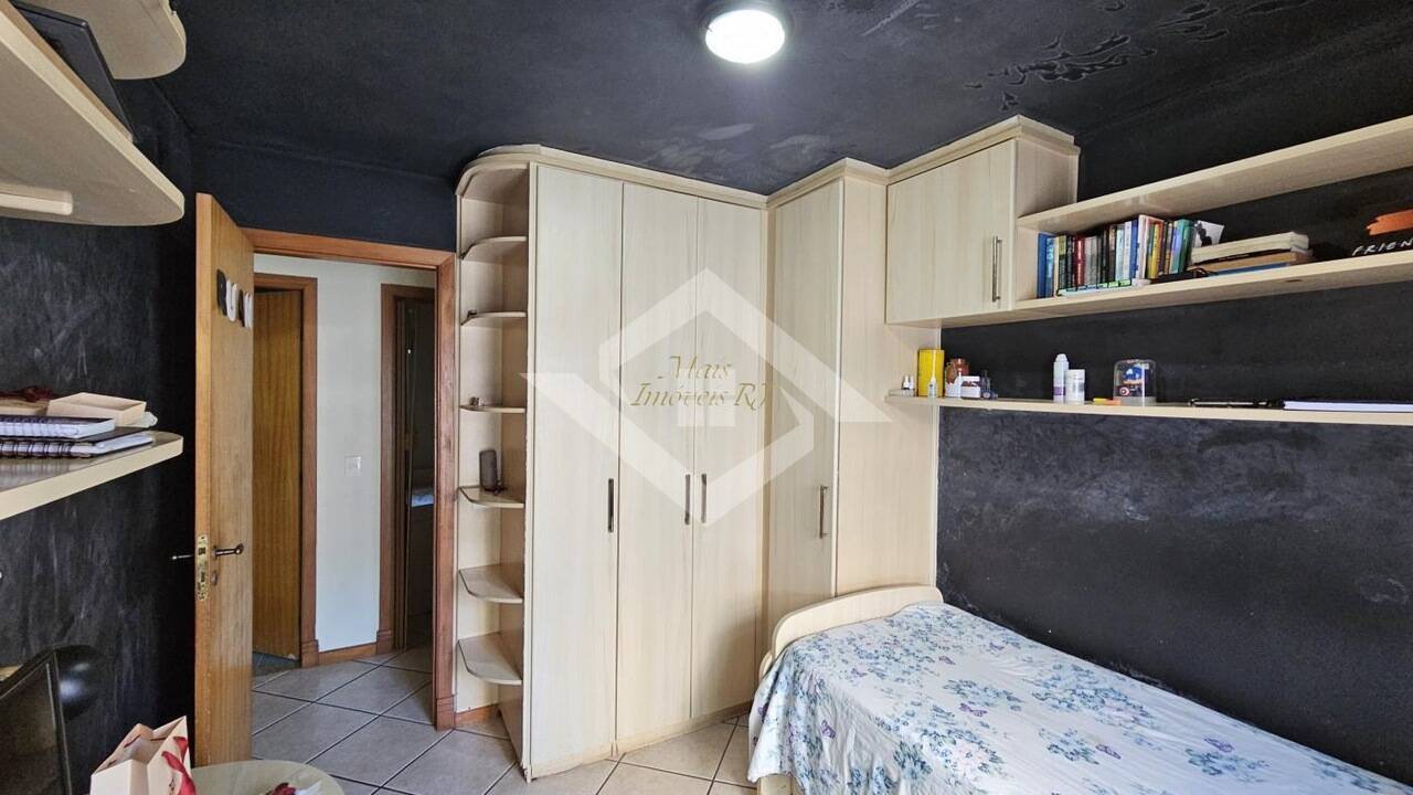 Apartamento à venda com 4 quartos, 165m² - Foto 24