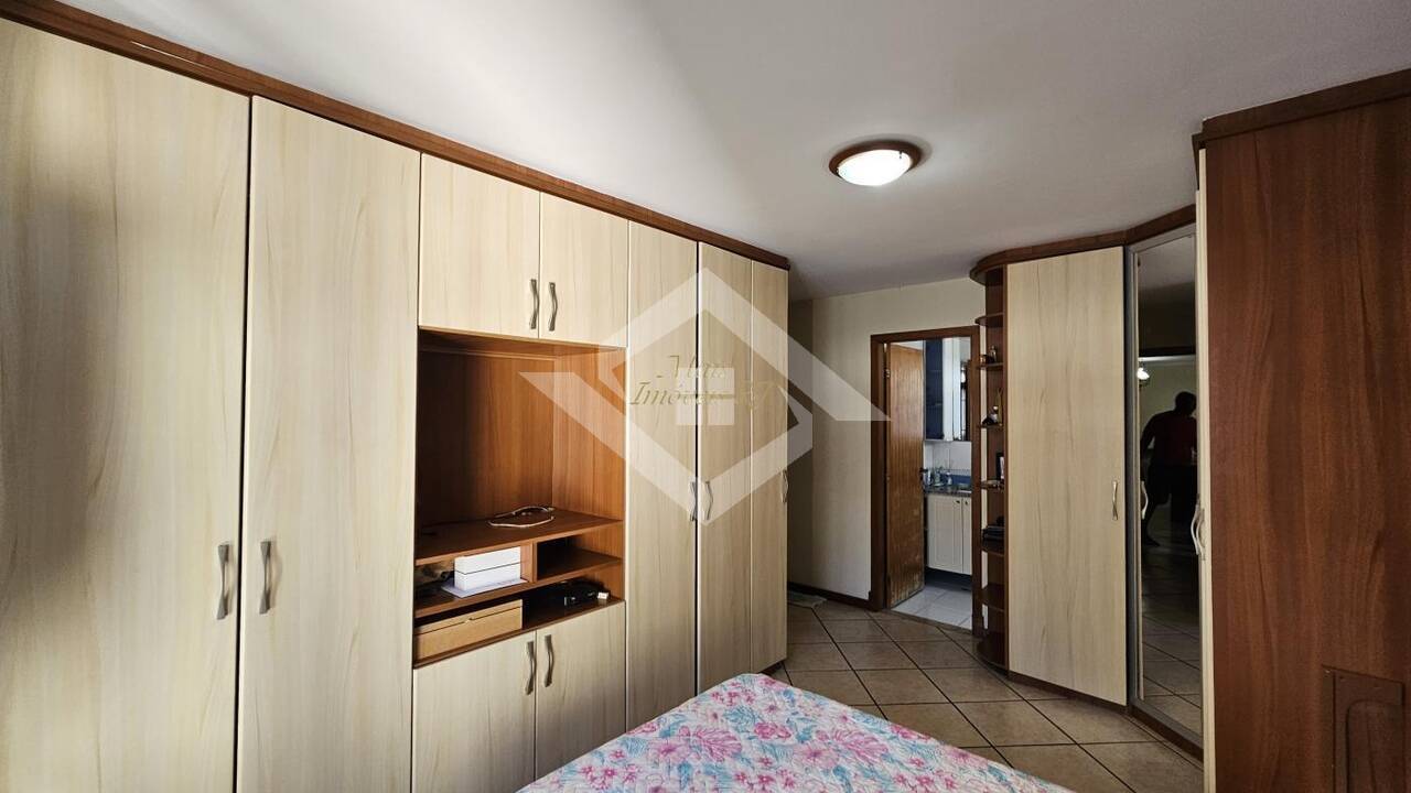 Apartamento à venda com 4 quartos, 165m² - Foto 30