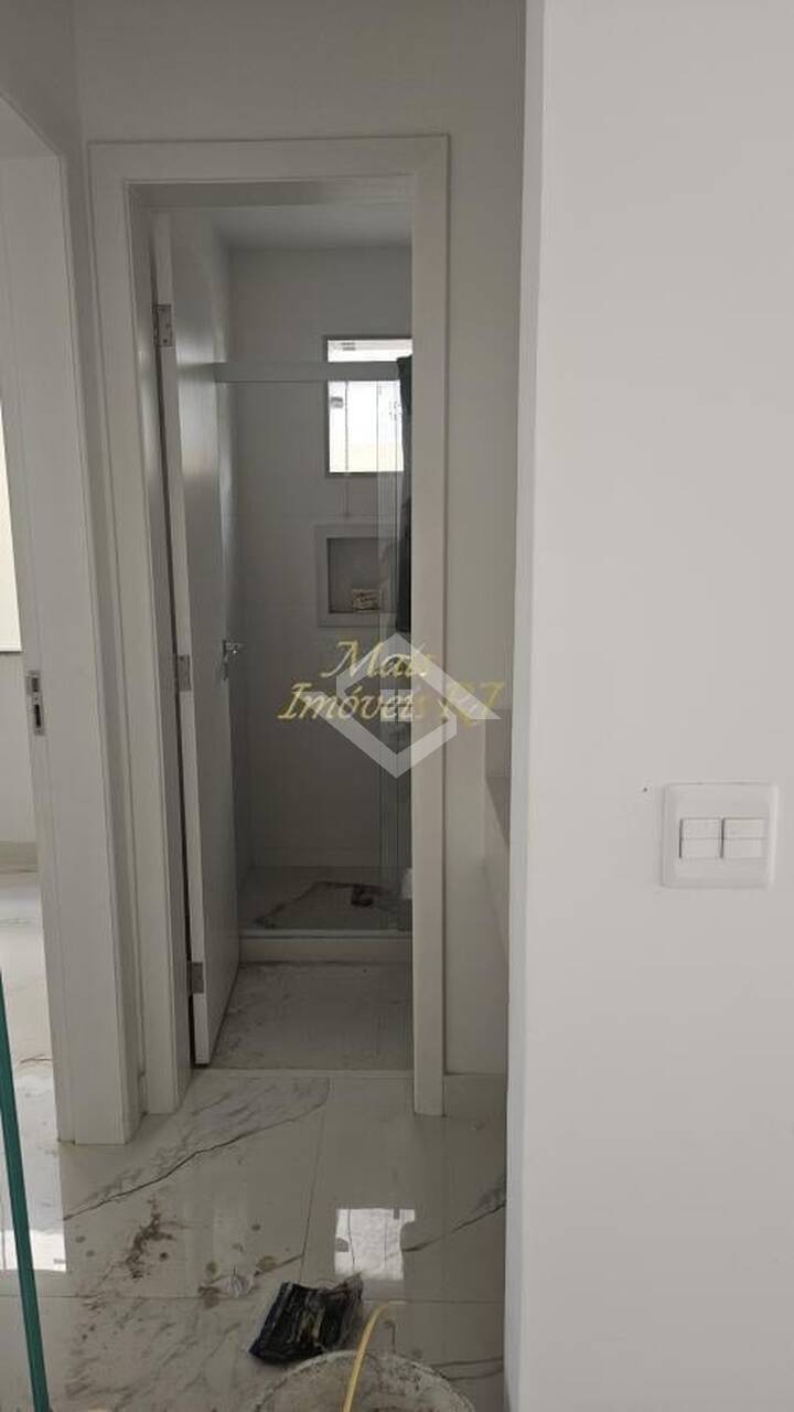 Casa à venda com 4 quartos, 260m² - Foto 17