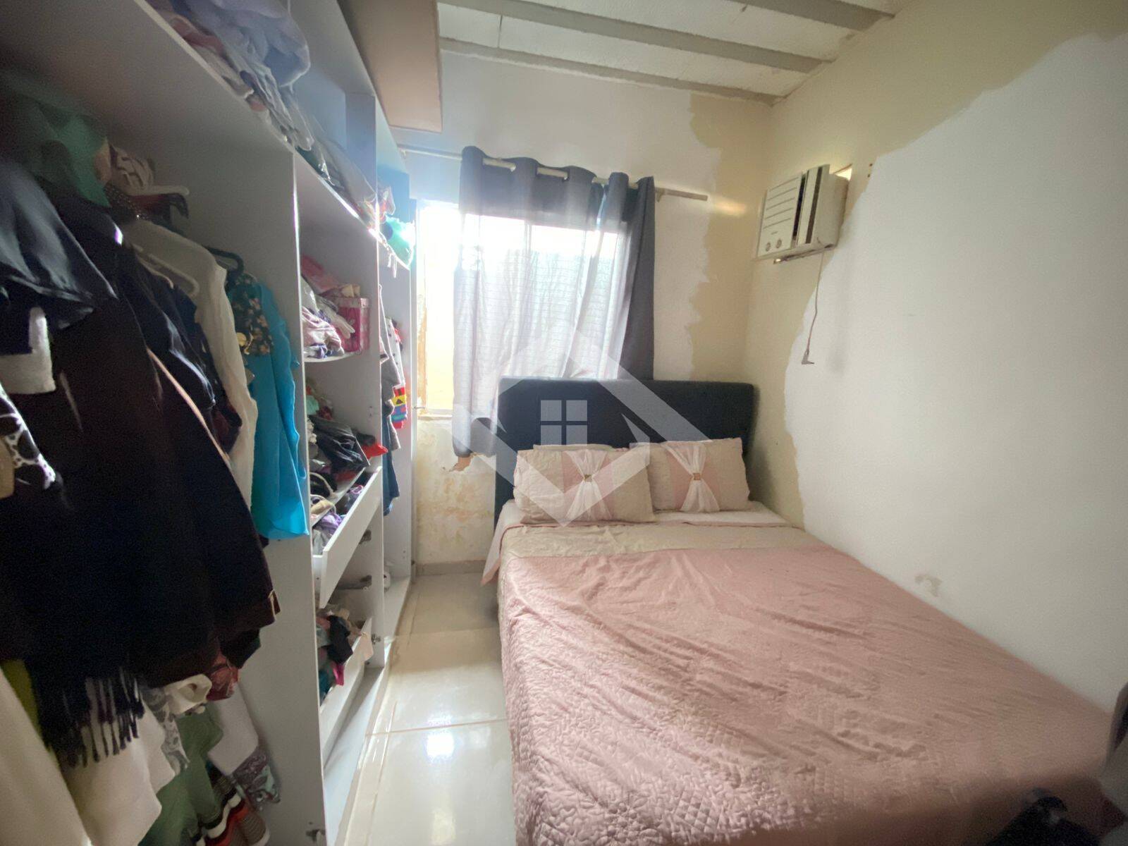 Casa à venda com 1 quarto, 60m² - Foto 6