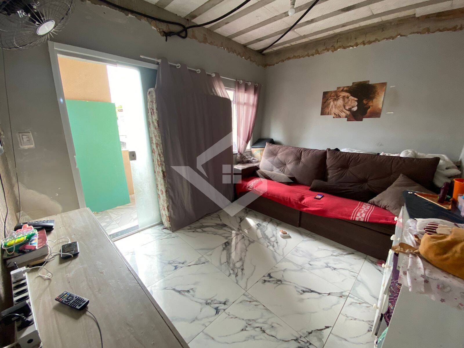 Casa à venda com 1 quarto, 60m² - Foto 13