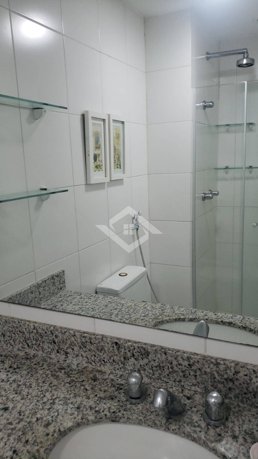 Apartamento à venda com 2 quartos, 80m² - Foto 25