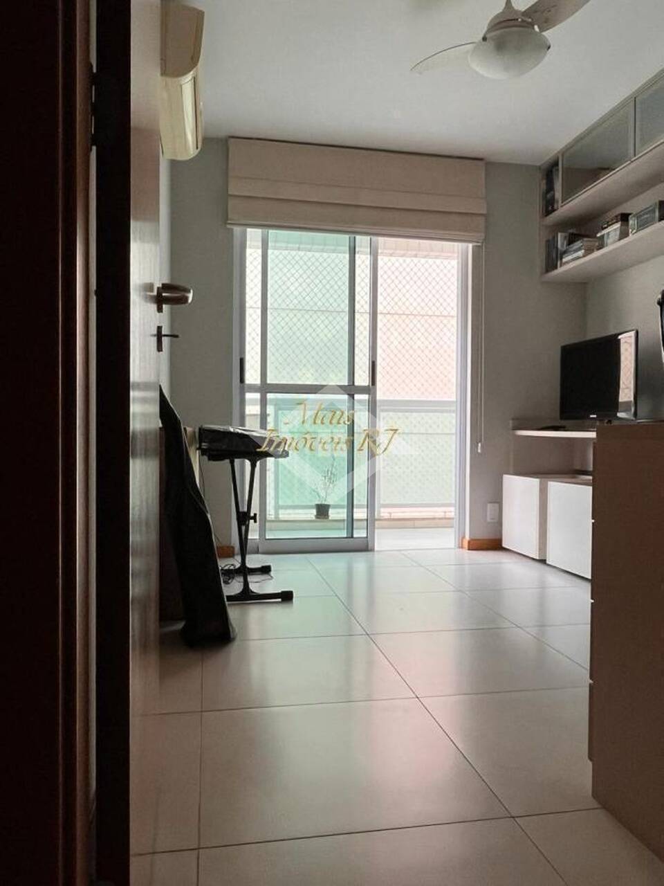 Apartamento à venda com 3 quartos, 116m² - Foto 7