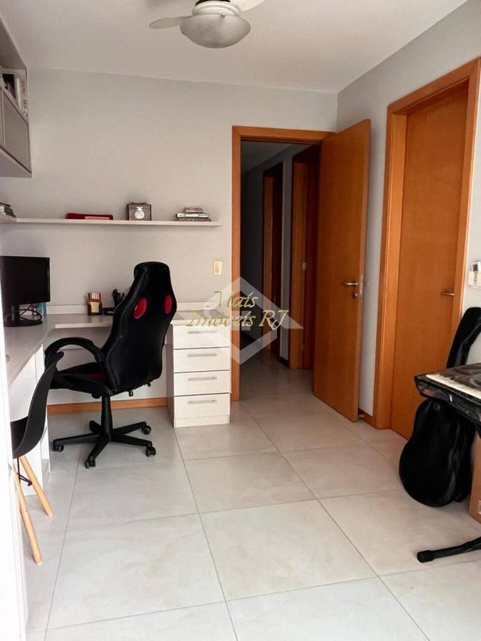 Apartamento à venda com 3 quartos, 116m² - Foto 9