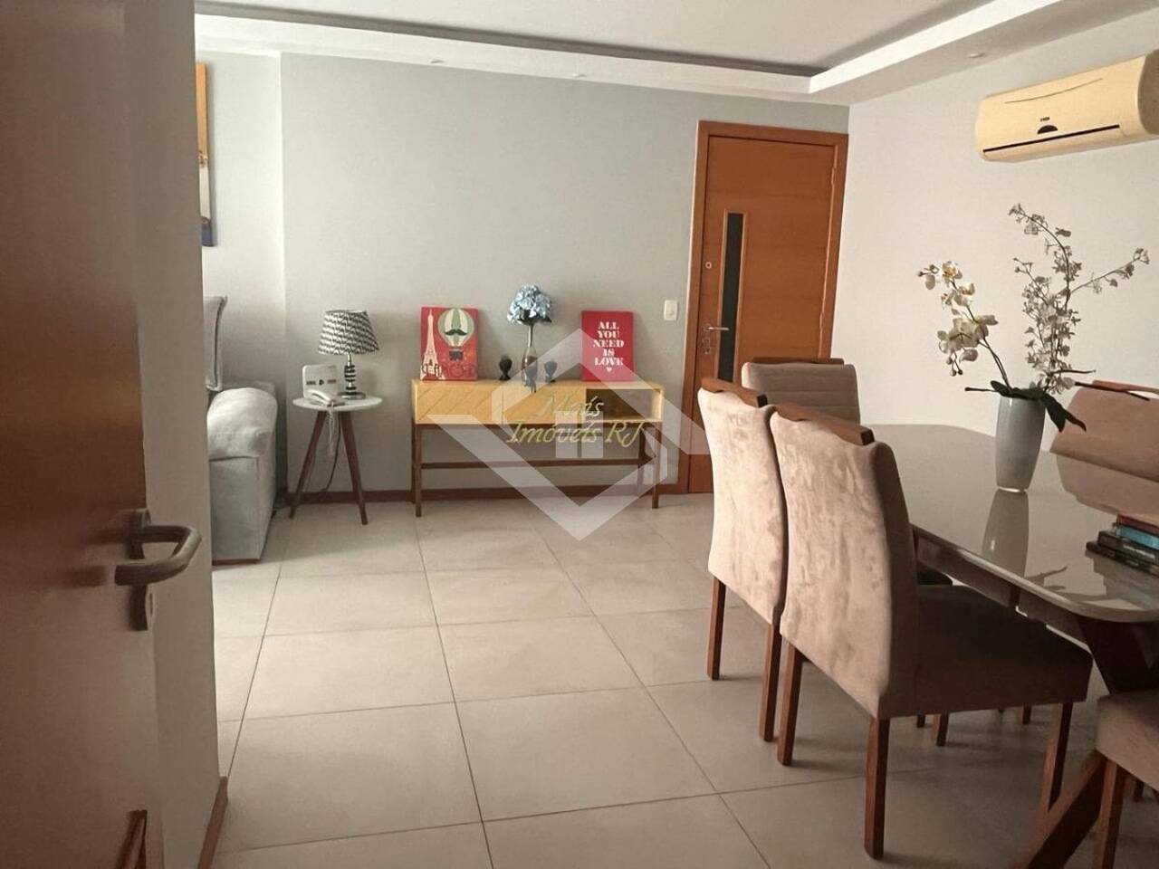 Apartamento à venda com 3 quartos, 116m² - Foto 27