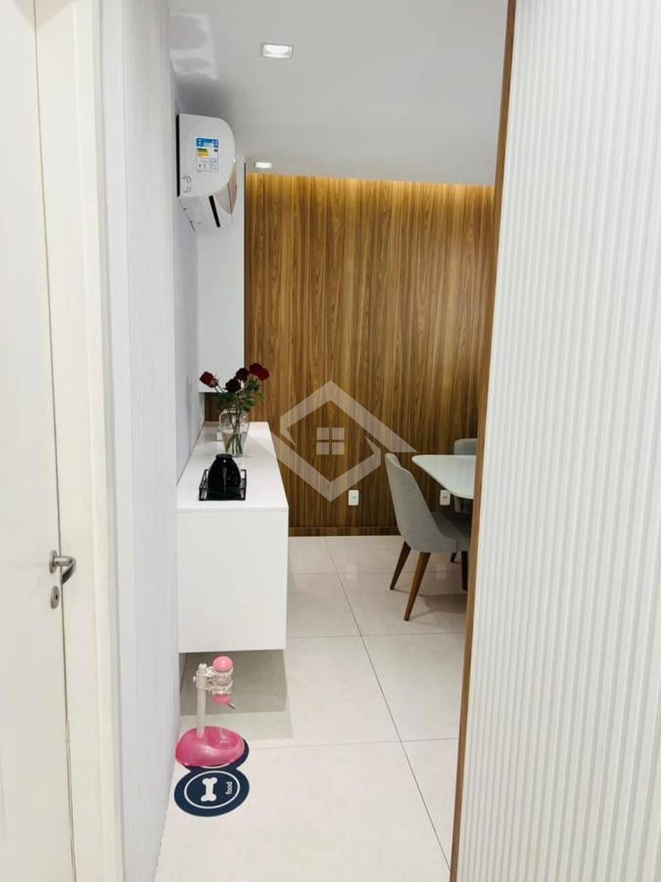 Apartamento à venda com 3 quartos, 150m² - Foto 5