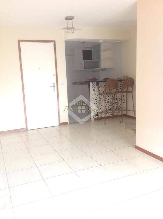 Apartamento à venda com 2 quartos, 90m² - Foto 3