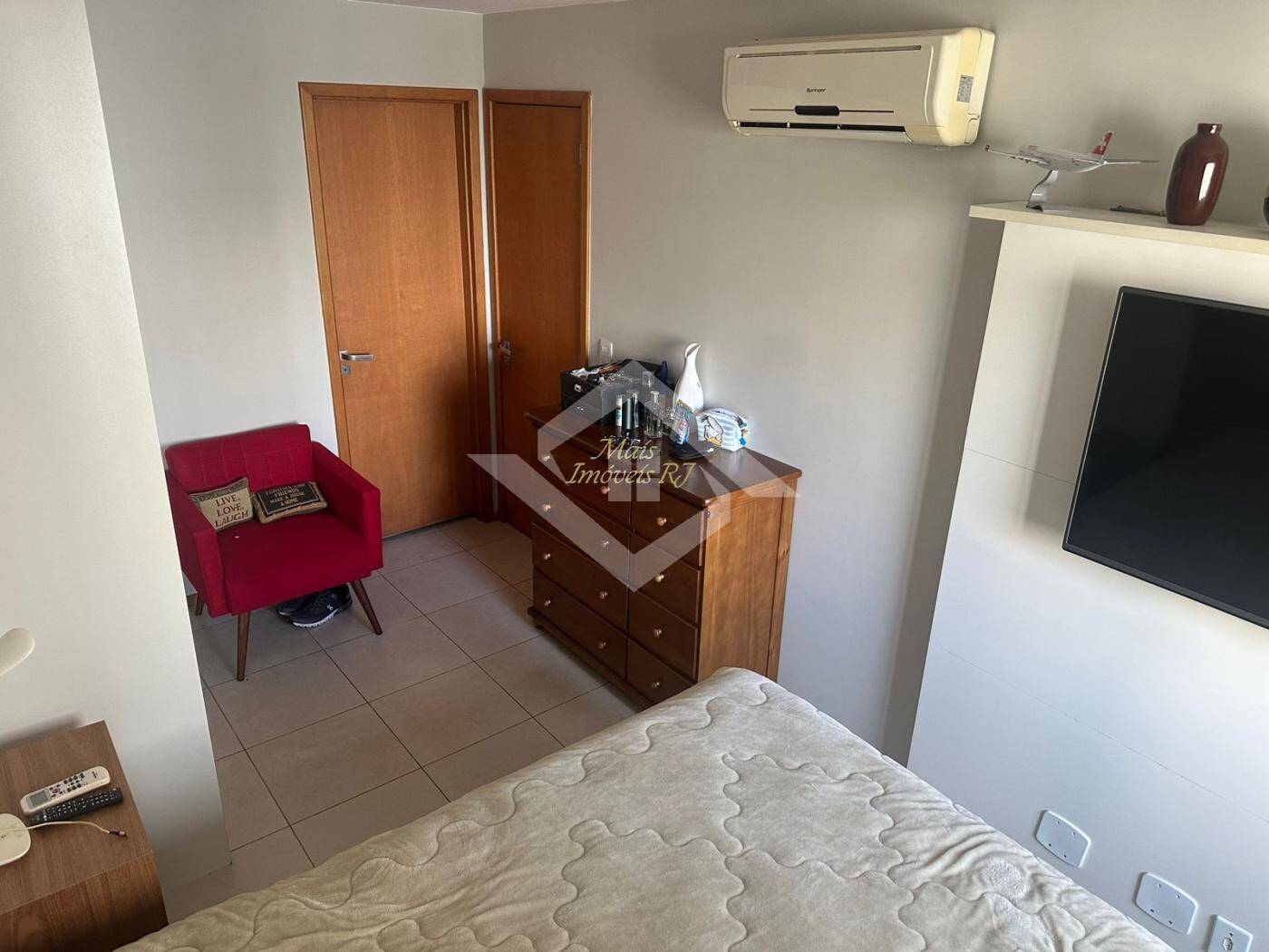 Apartamento à venda com 2 quartos, 85m² - Foto 17