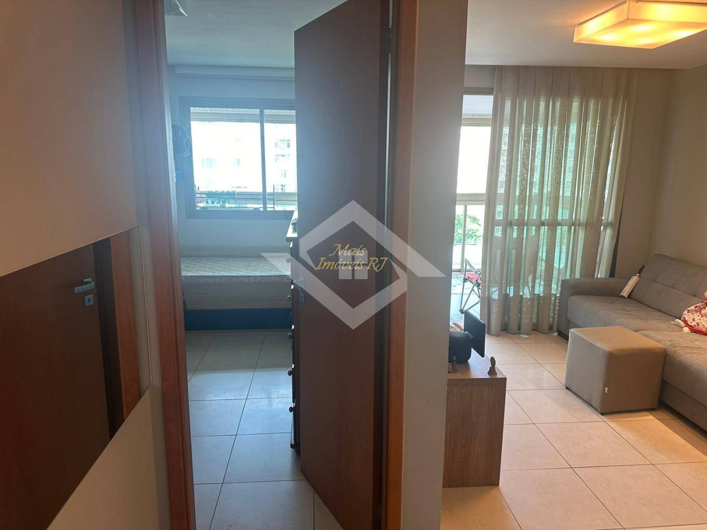 Apartamento à venda com 2 quartos, 85m² - Foto 21