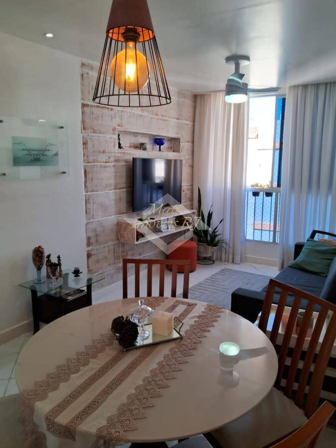 Apartamento à venda com 2 quartos, 58m² - Foto 1