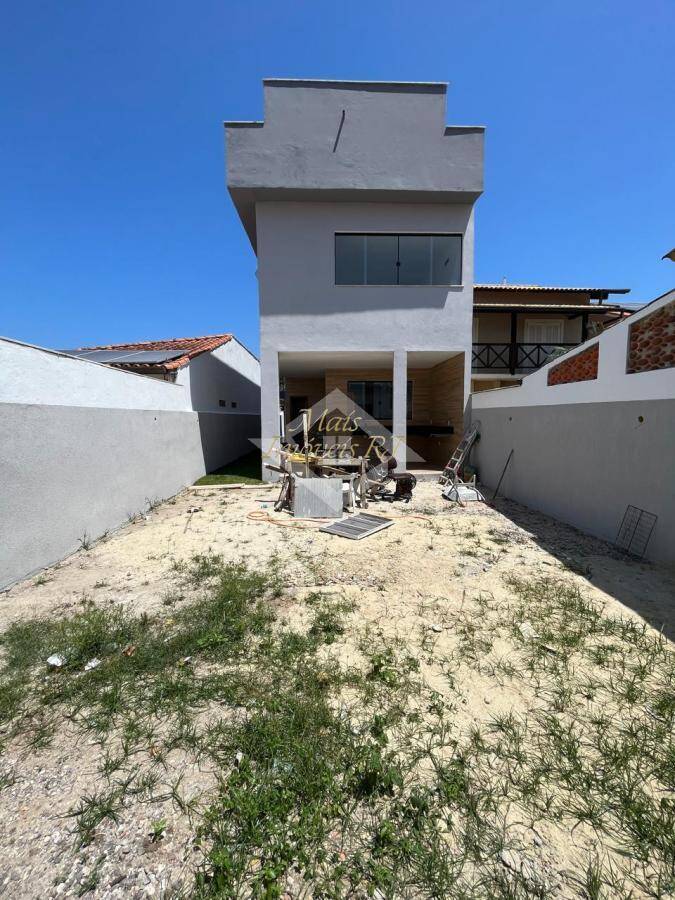 Casa à venda com 3 quartos, 195m² - Foto 3