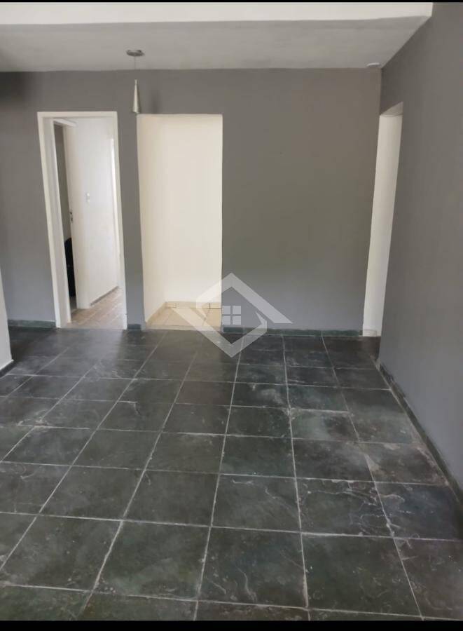 Casa para alugar com 4 quartos, 100m² - Foto 21