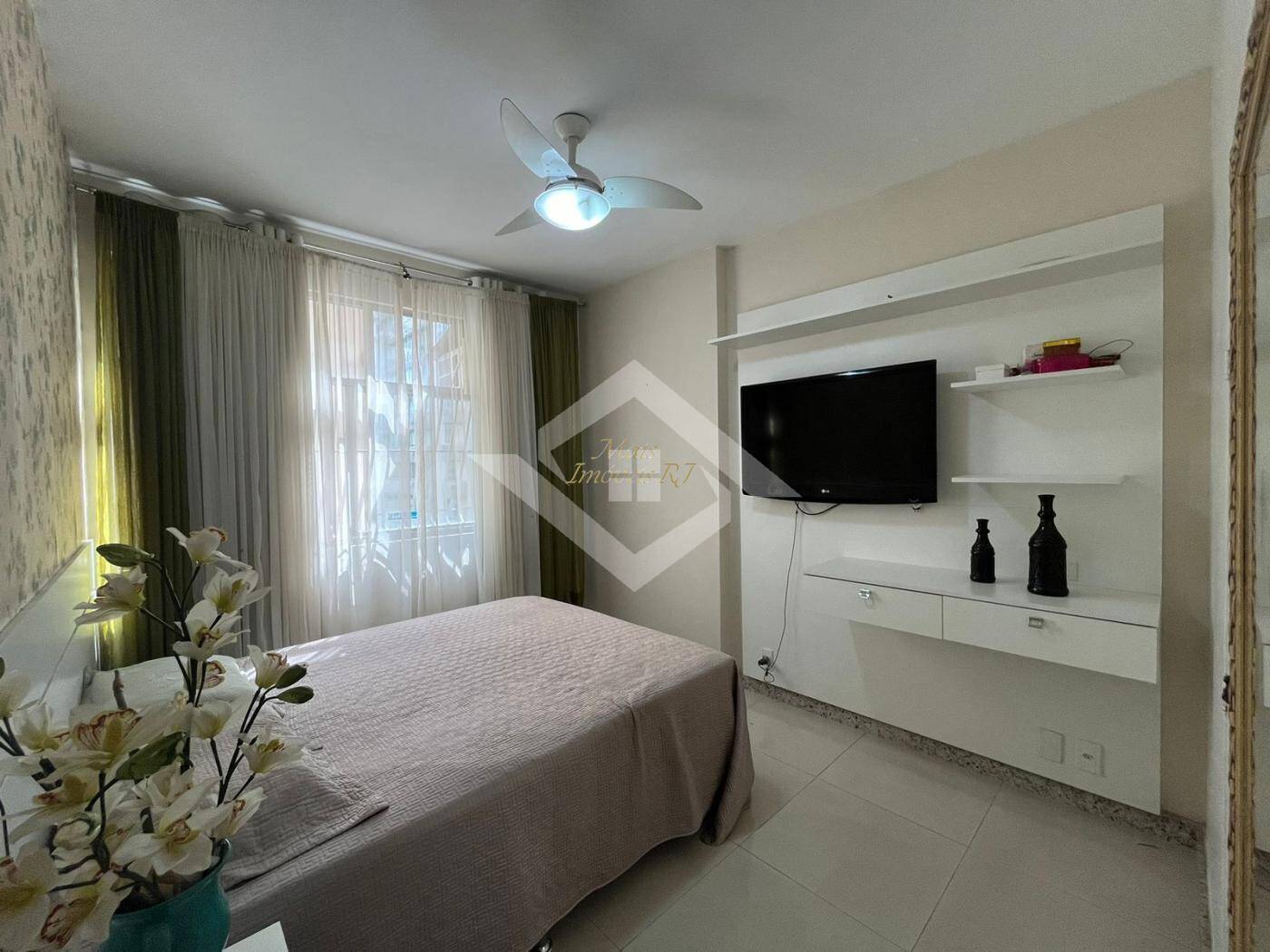 Apartamento à venda com 3 quartos, 115m² - Foto 9