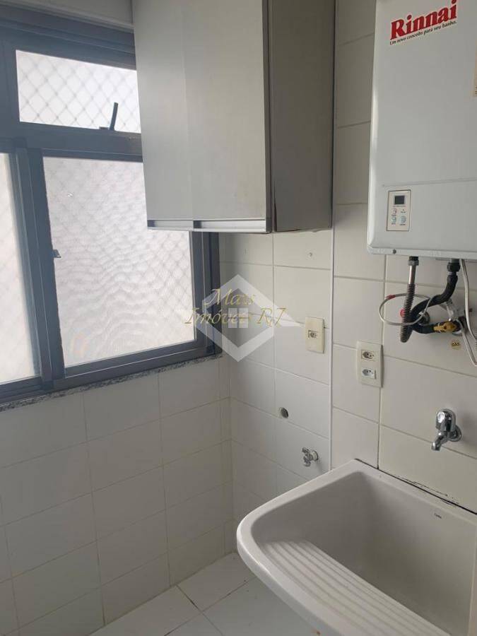 Apartamento à venda com 3 quartos, 76m² - Foto 18