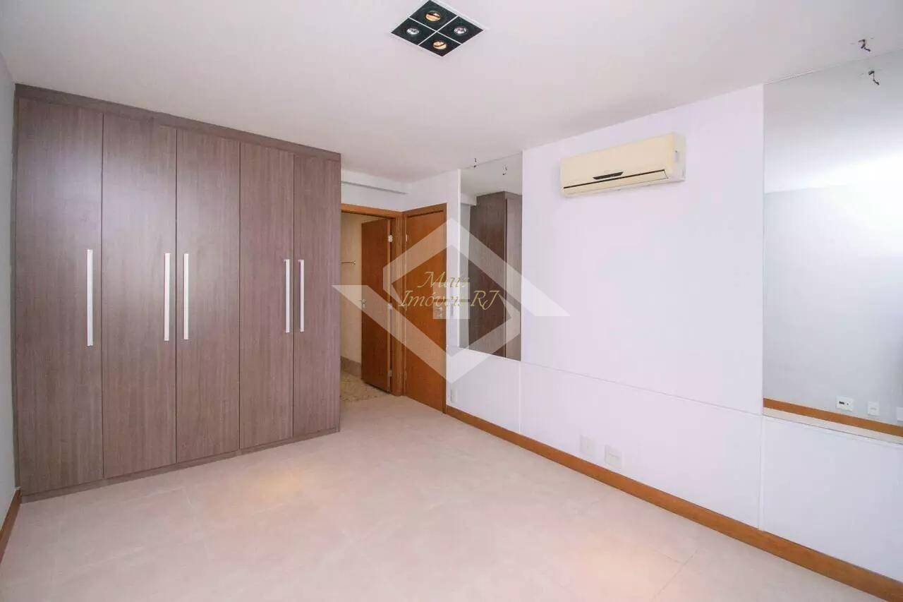 Apartamento à venda com 4 quartos, 271m² - Foto 27