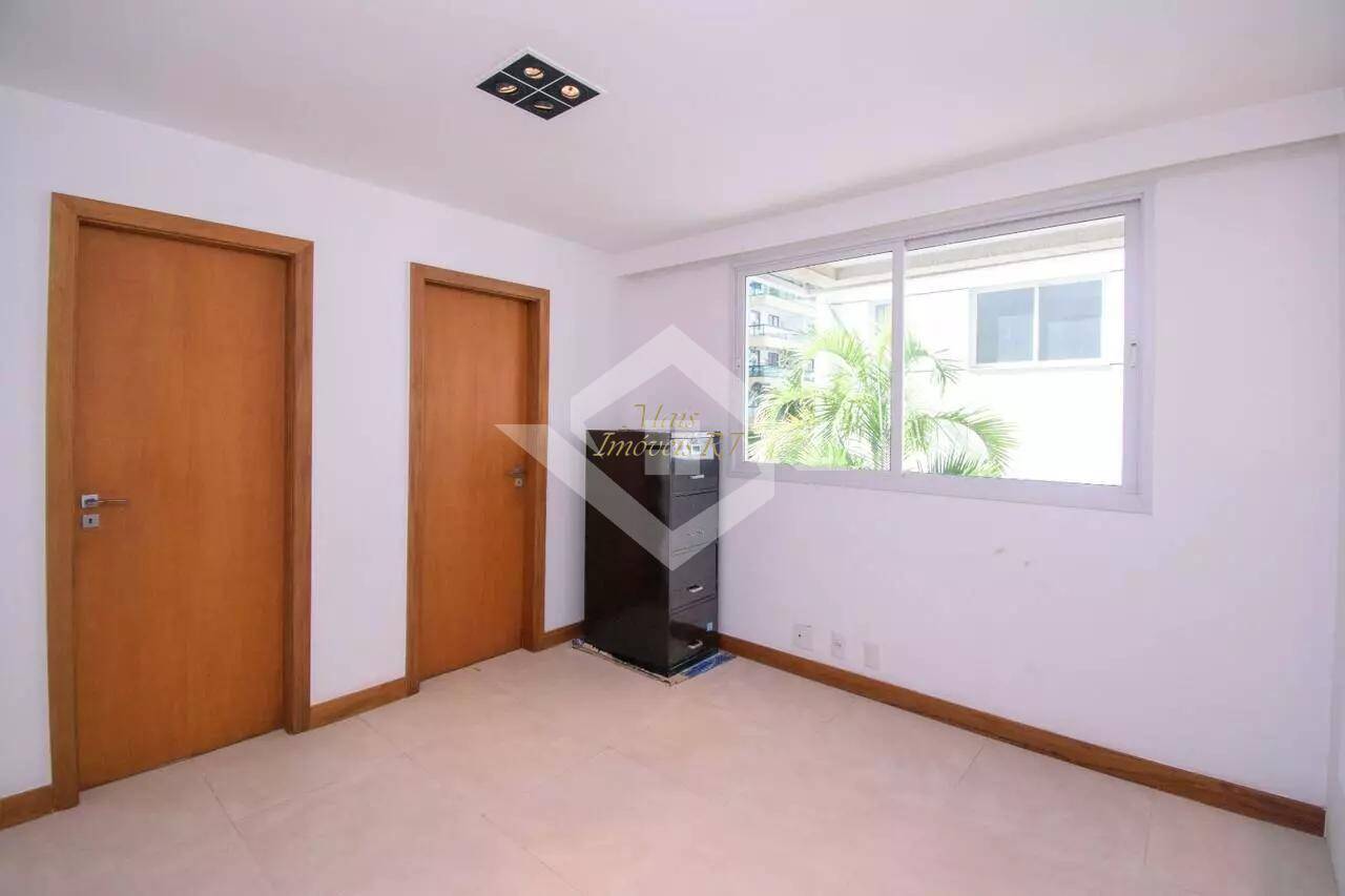 Apartamento à venda com 4 quartos, 271m² - Foto 34