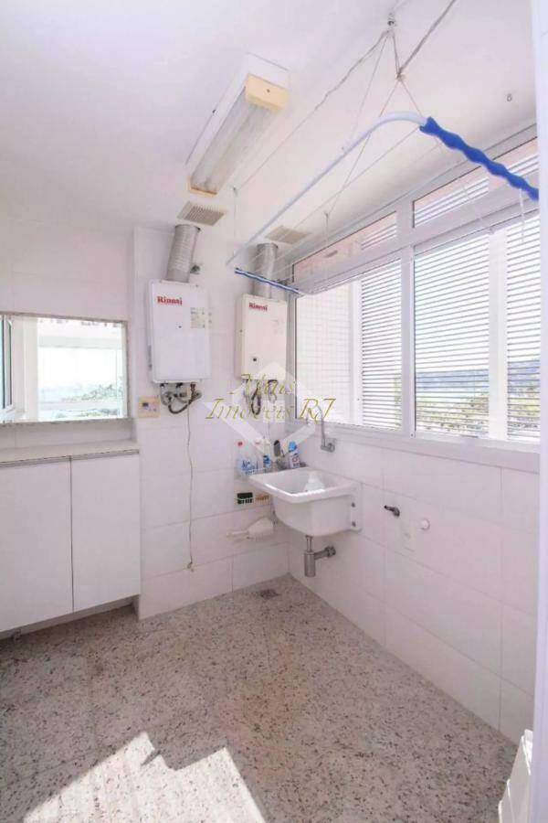 Apartamento à venda com 4 quartos, 271m² - Foto 31