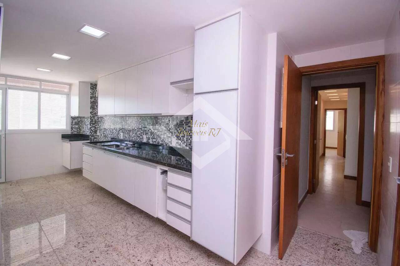 Apartamento à venda com 4 quartos, 271m² - Foto 36