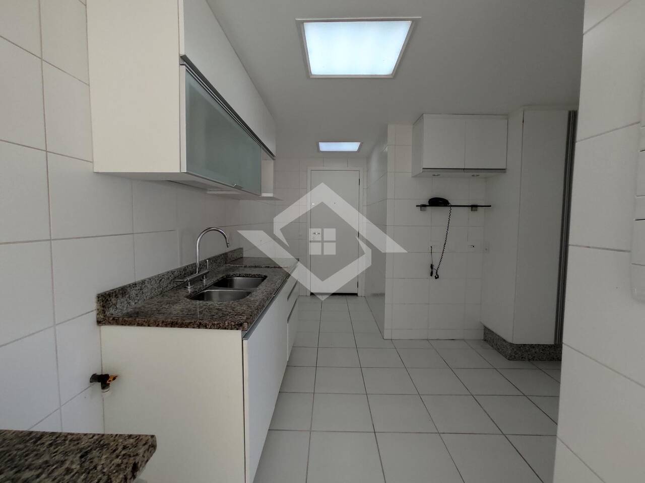 Apartamento à venda com 4 quartos, 138m² - Foto 10