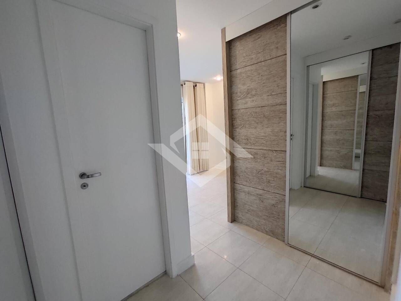 Apartamento à venda com 4 quartos, 138m² - Foto 21