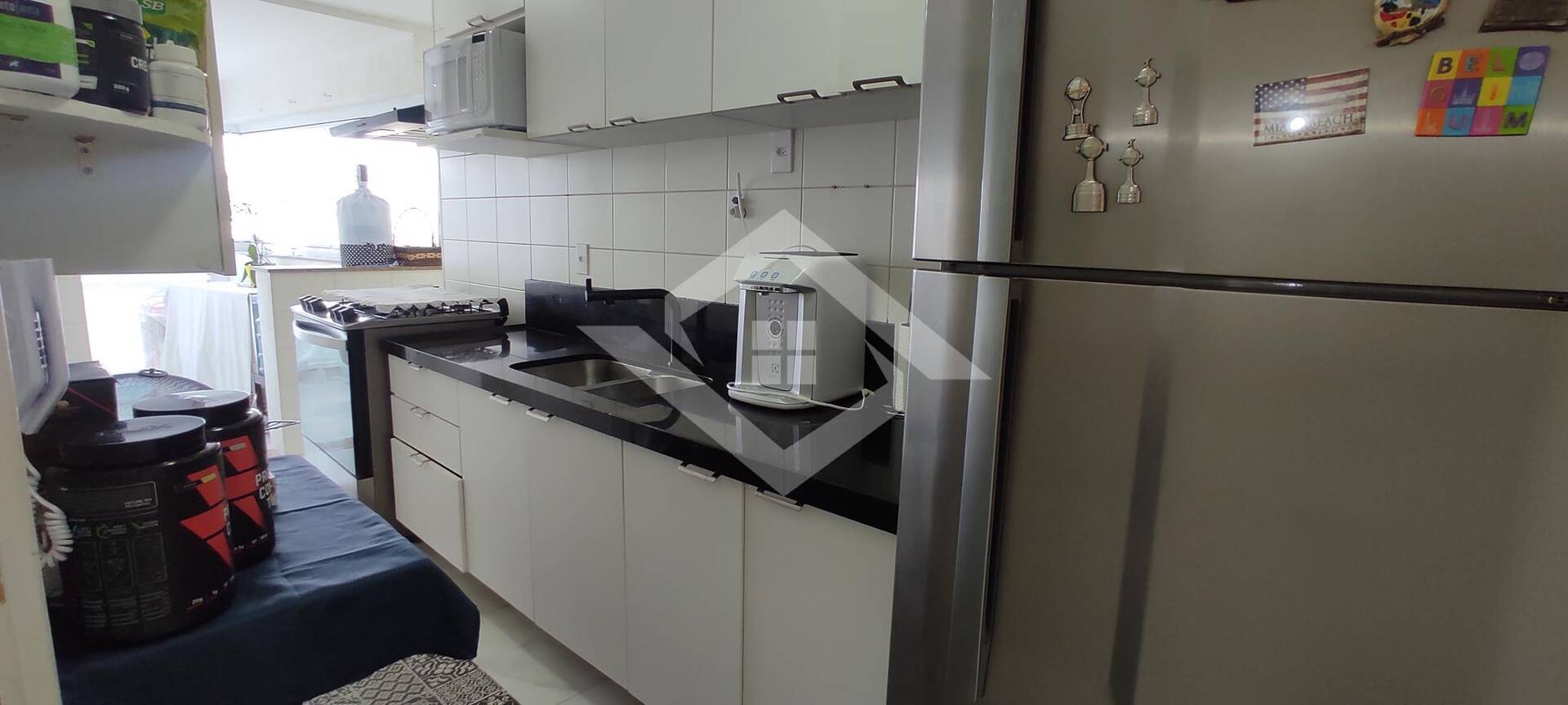 Apartamento à venda com 3 quartos, 198m² - Foto 5