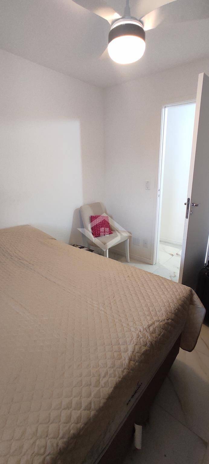 Apartamento à venda com 3 quartos, 198m² - Foto 17