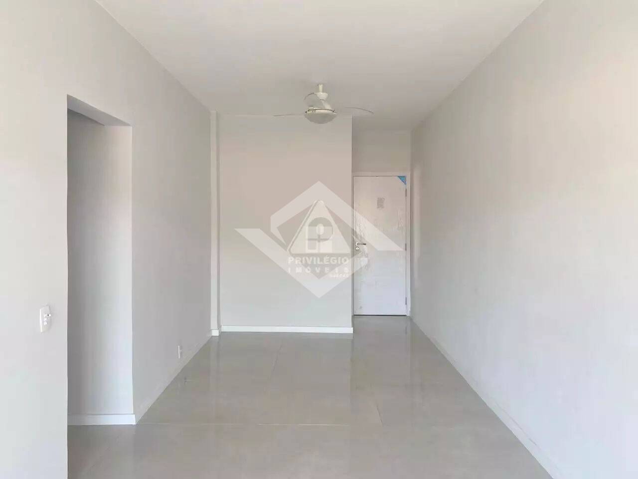 Apartamento à venda com 3 quartos, 110m² - Foto 6