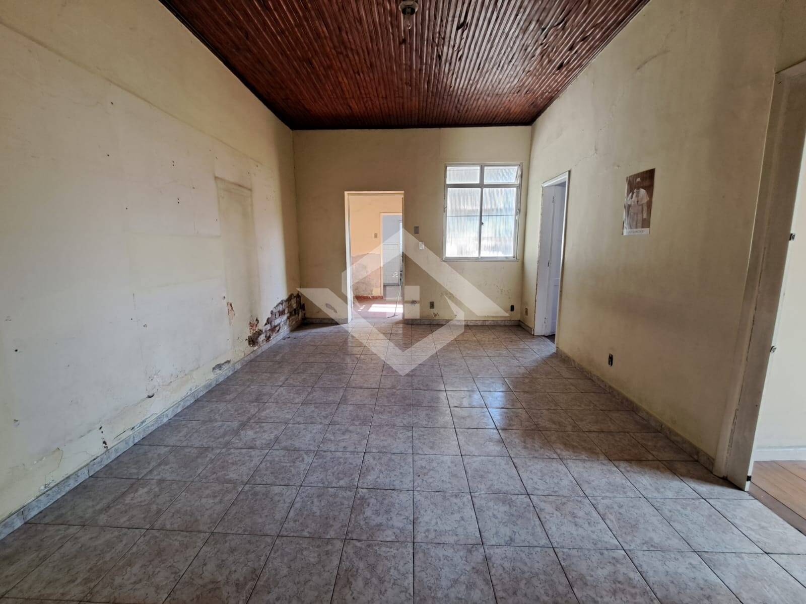 Casa à venda com 5 quartos, 250m² - Foto 13