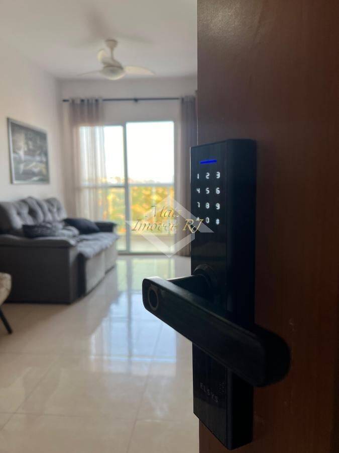 Apartamento à venda com 2 quartos, 65m² - Foto 9