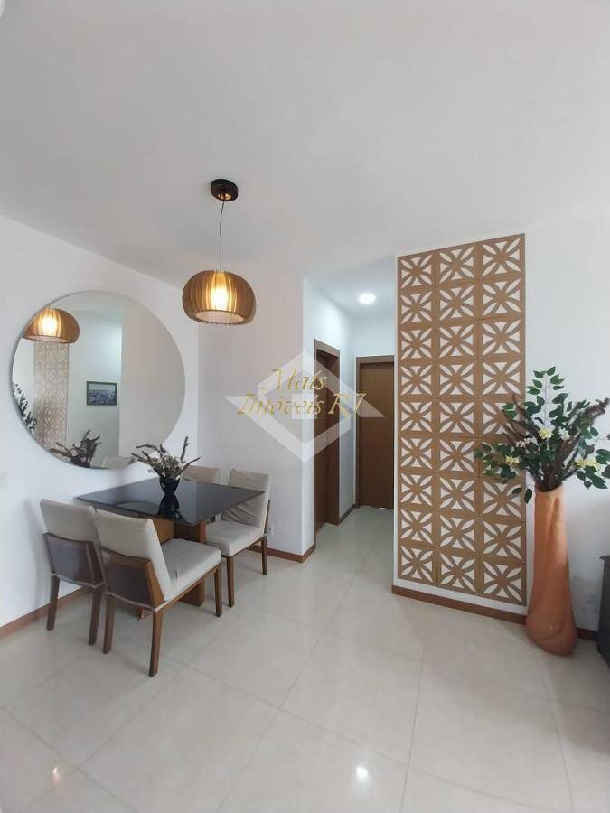 Apartamento à venda com 2 quartos, 65m² - Foto 3