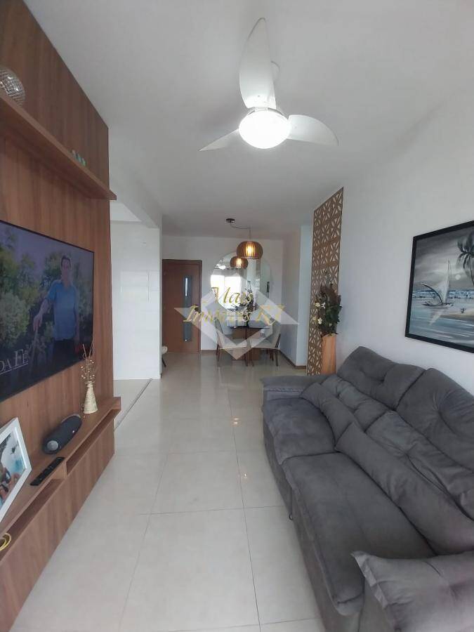 Apartamento à venda com 2 quartos, 65m² - Foto 2