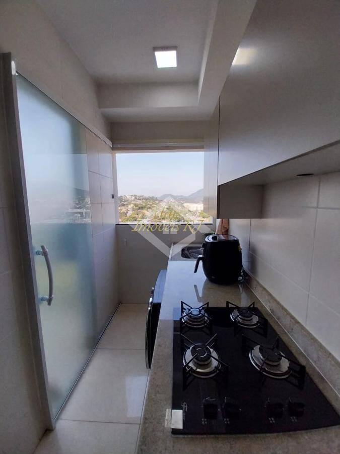 Apartamento à venda com 2 quartos, 65m² - Foto 15