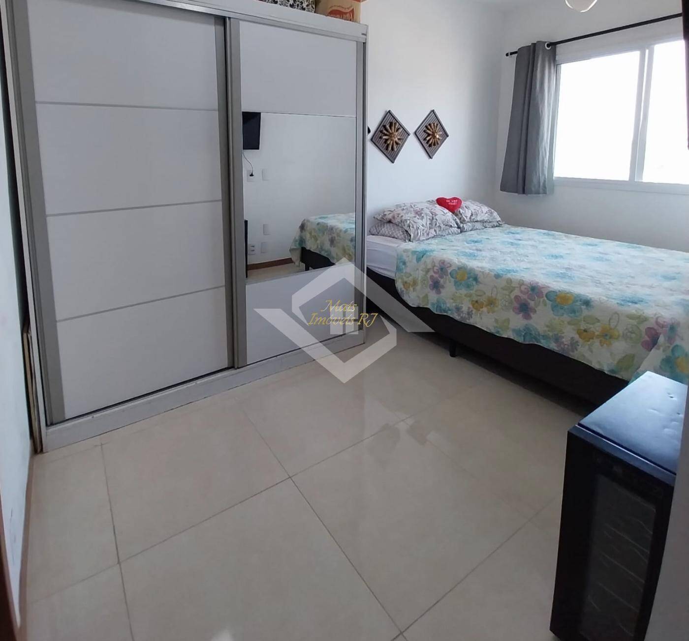 Apartamento à venda com 2 quartos, 65m² - Foto 20