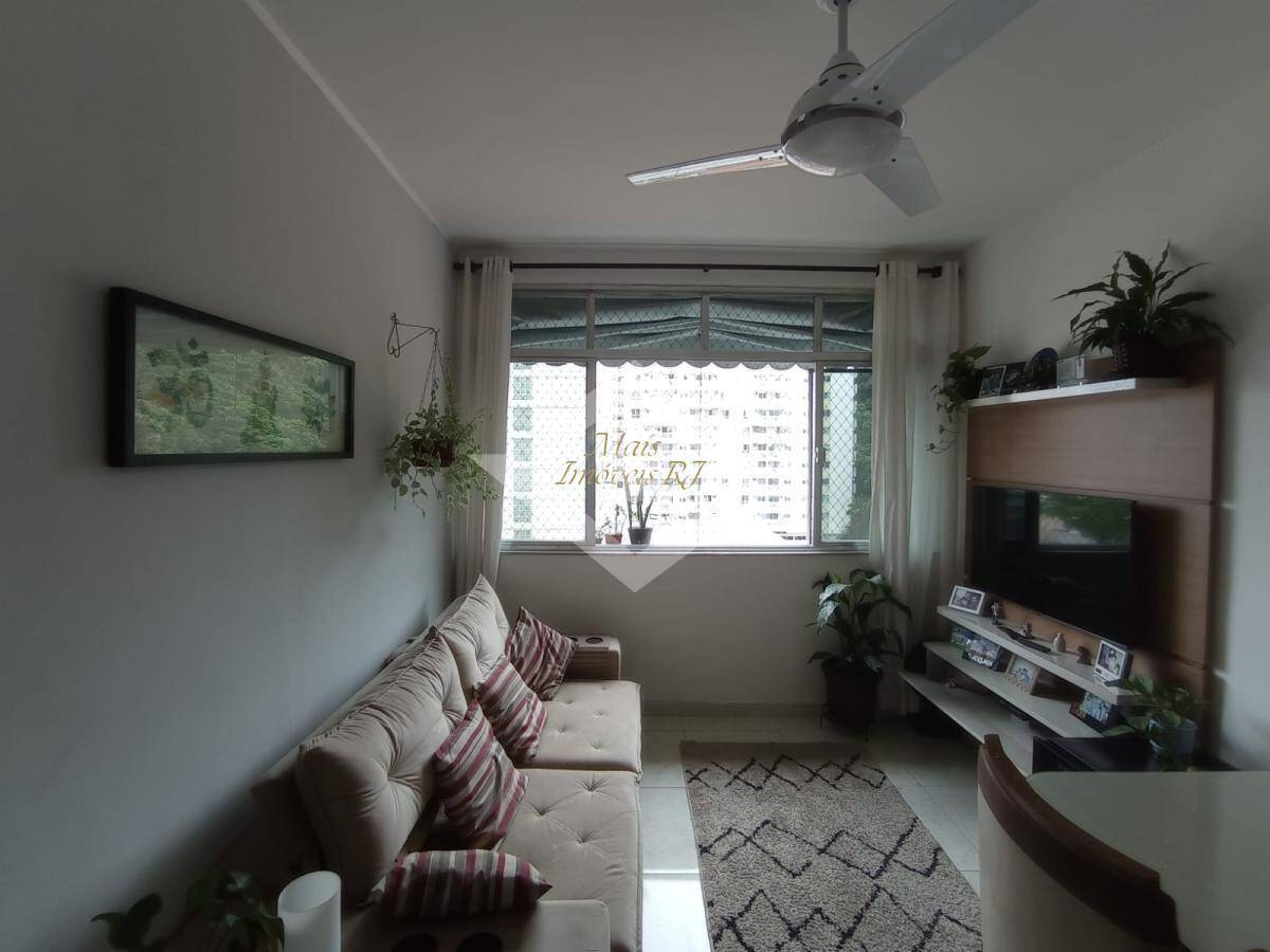 Apartamento à venda com 3 quartos, 95m² - Foto 3