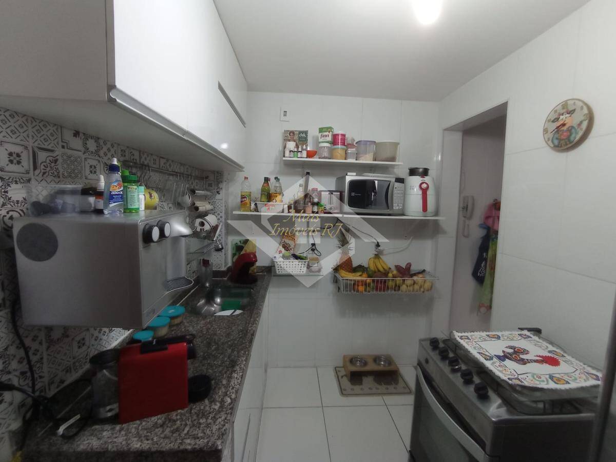 Apartamento à venda com 3 quartos, 95m² - Foto 11