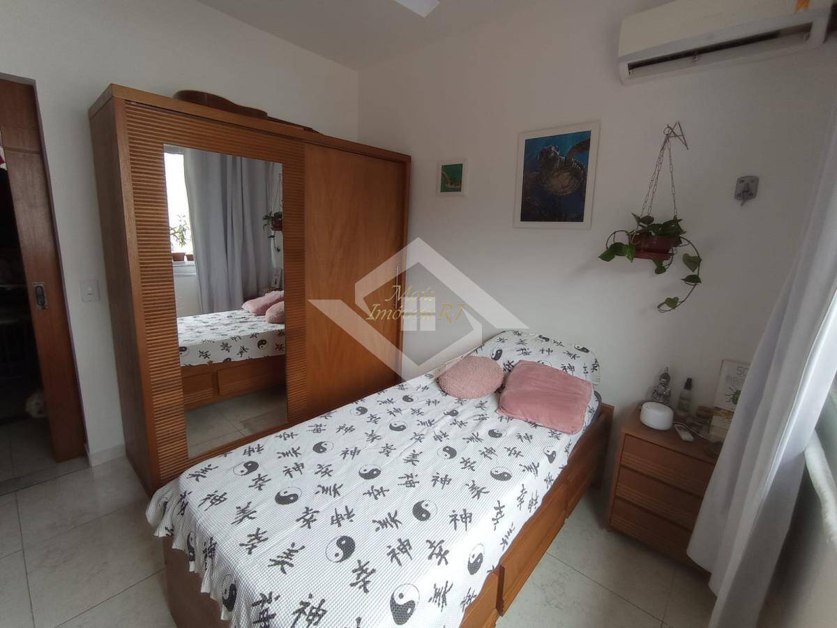 Apartamento à venda com 3 quartos, 95m² - Foto 18