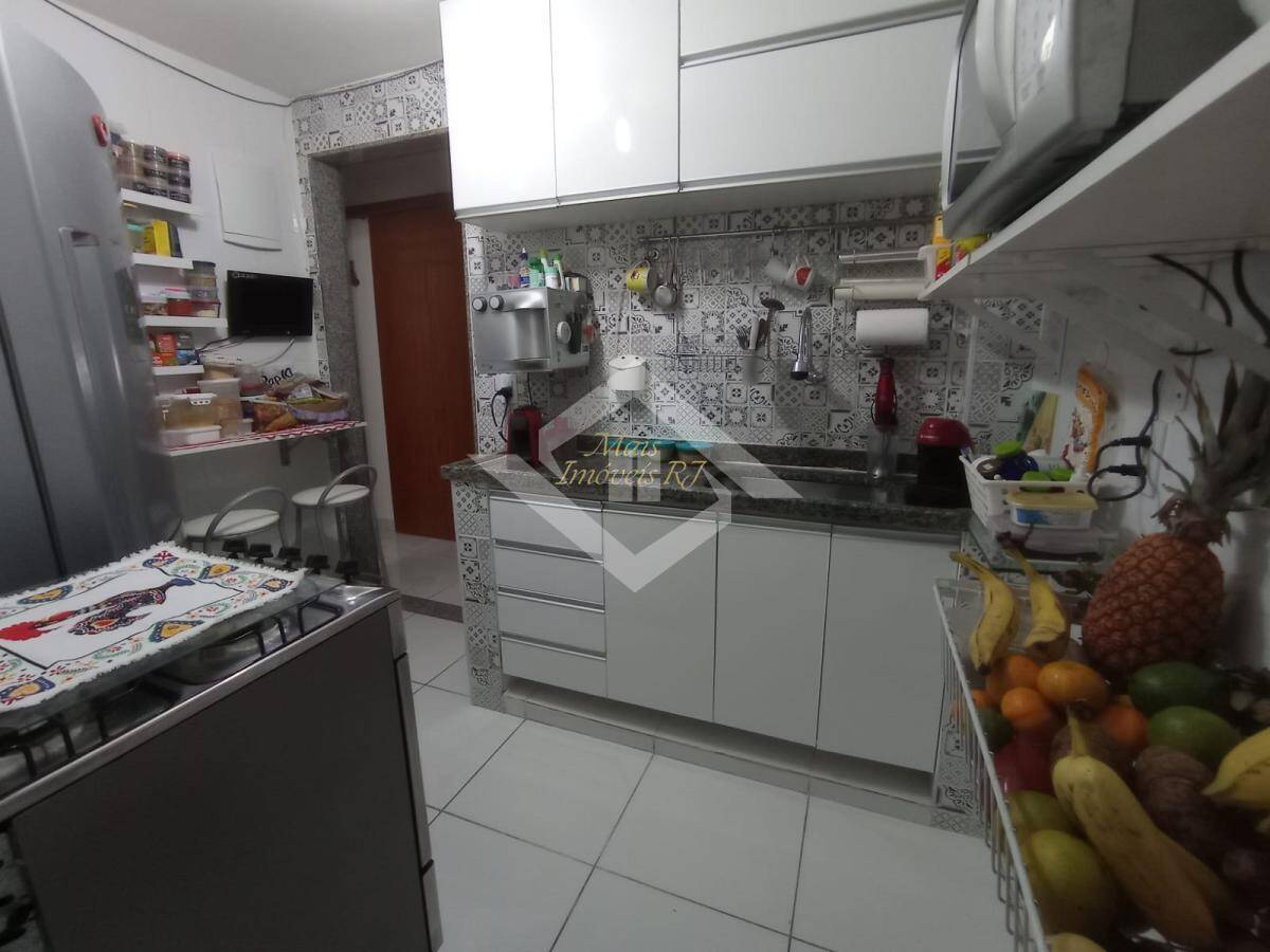 Apartamento à venda com 3 quartos, 95m² - Foto 20