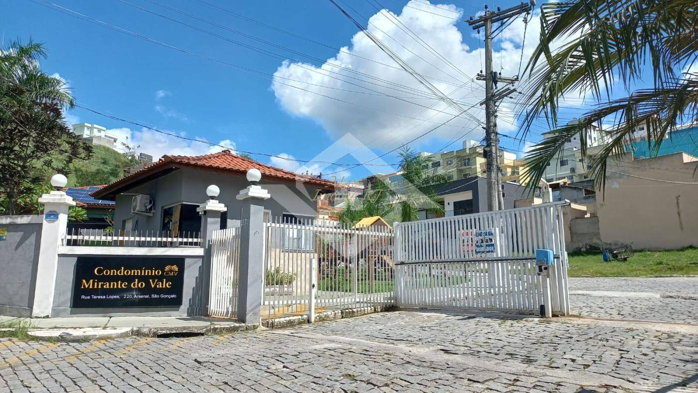 Casa à venda com 4 quartos, 250m² - Foto 6